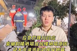 这是红牌吗⁉️本菲卡vs波尔图现超争议判罚